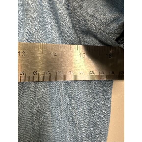 Old Navy Midi Dress L Flutter Sleeve Eyelet Chambray Peasant Cottagecore Flowy - Picture 8 of 9